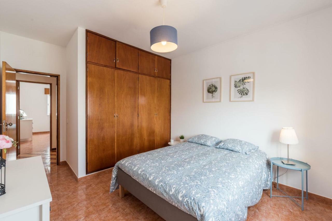 Lovelystay - 3 Bedroom Apartment In วีลา ดู บิสโป ภายนอก รูปภาพ