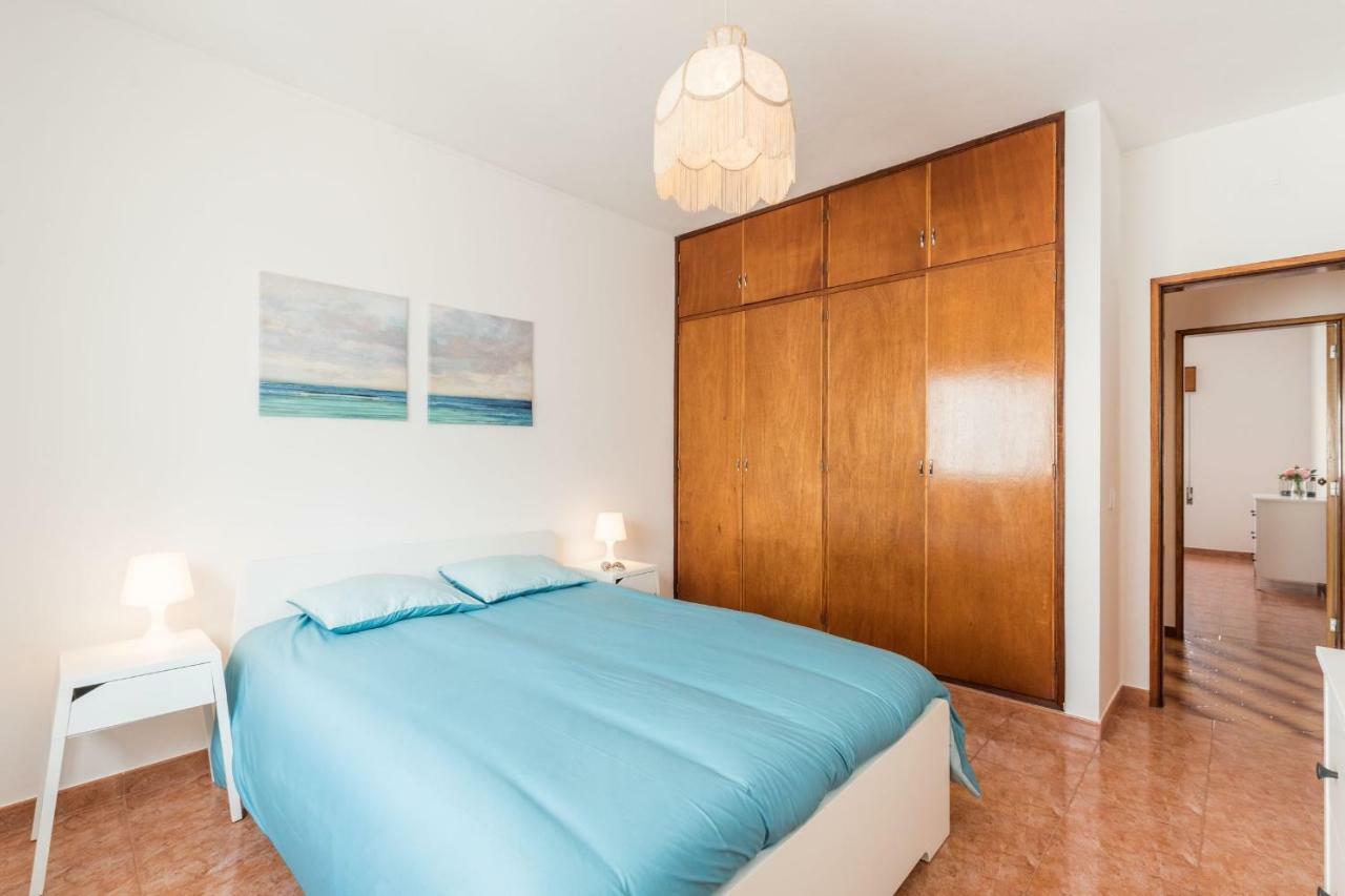 Lovelystay - 3 Bedroom Apartment In วีลา ดู บิสโป ภายนอก รูปภาพ